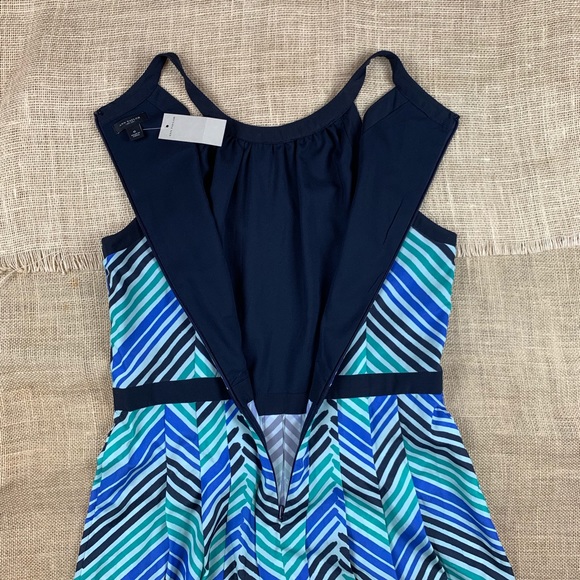 Ann Taylor Dress Size 6 Maxi Blue Green Striped - Picture 5 of 7